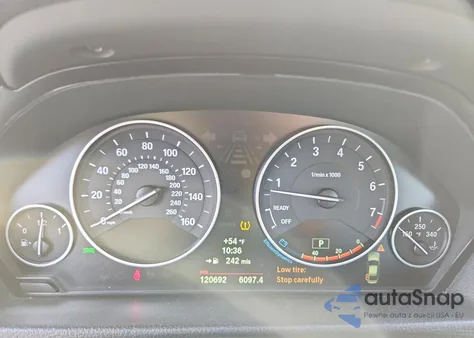 2013 BMW 320 I z USA, uszkodzony, nr VIN WBA3B1C58DK128241